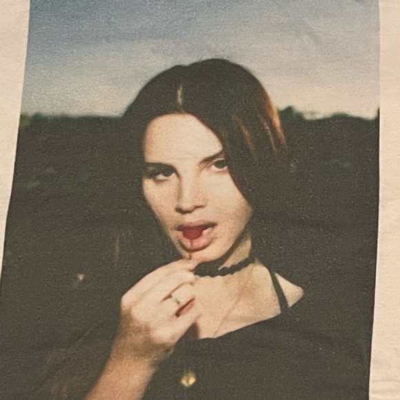 One of a kind Lana del Rey self made t shirt - Picture 6 of 6